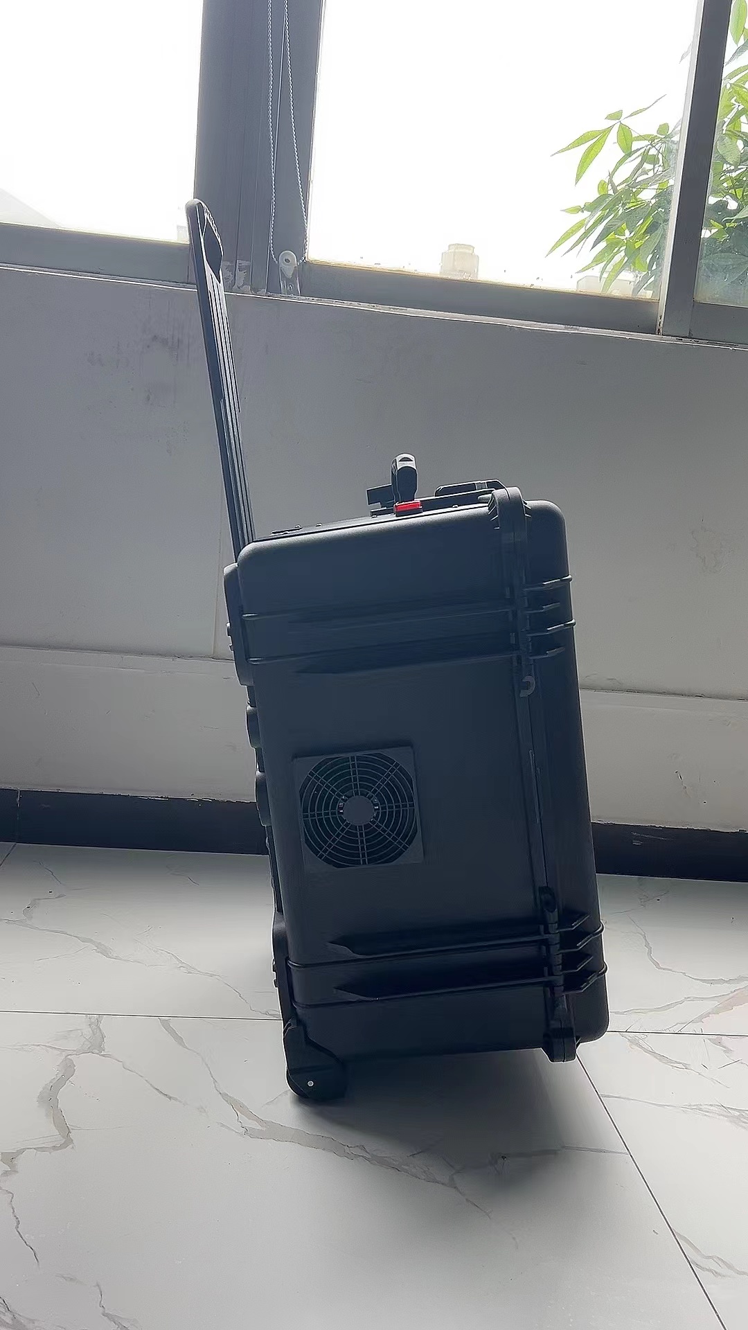 普兰店手拉箱型移动通信干扰器